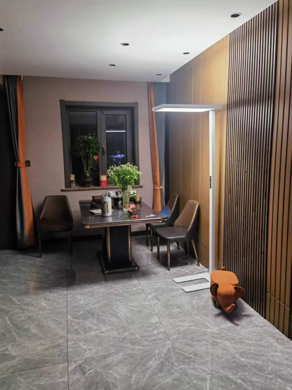 den-cay-doc-sach-sunlike-ls-dcs-100a-1 Đèn cây đọc sách Sunlike LS-DCS-100A