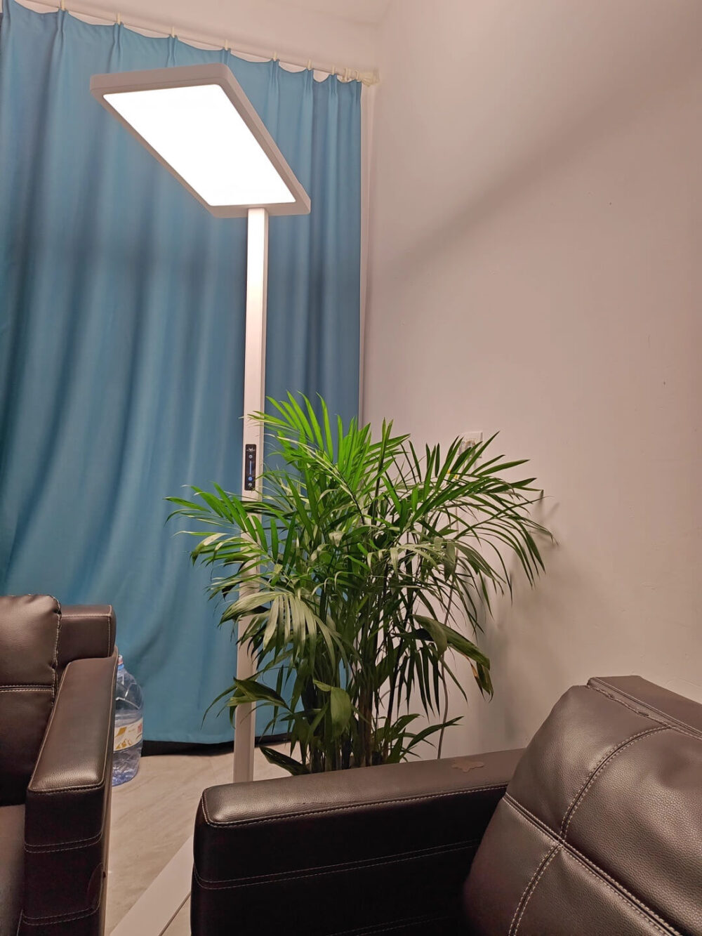 den-cay-doc-sach-sunlike-ls-dcs-100a-2 Đèn cây đọc sách Sunlike LS-DCS-100A